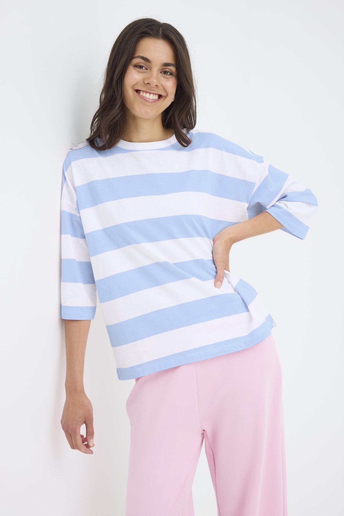 Milda T-Shirt (Blue)