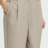 Alex carrot leg pant