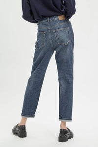 The Mom Jean - Medium Blue